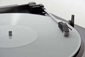 A 3D Printed Record That Uses Converted Digital Music Files