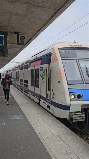 Depart tranquille MI2N 12E / ??E Noisy-le-Sec