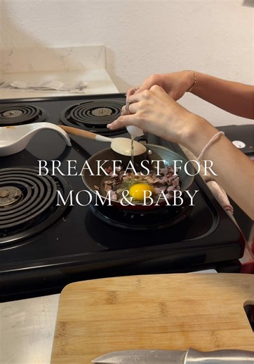 i be so hungry when i wake up, breakfast is the first thing i do 🍳 #breakfast #sahm #8monthsold