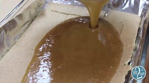 HOMEMADE ALMOND ROCA (EASY HOLIDAY TREAT) Ingredients: 1 sleeve graham crackers 12 oz. bag of chocolate chips 2 sticks butter 1 cup brown sugar 1 cup chopped almonds SEE FULL RECIPE: http://hip2save.com/2014/11/20/homemade-almond-roca-easy-holiday-treat/ | Hip2Save