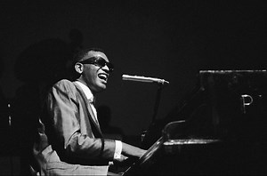Chart Rewind: In 1962,Ray Charles’ ‘Stop’ Started Its No. 1 Hot 100 Run