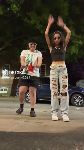 gndfgfsdf423 (@gndfgfsdf423)’s videos with Can't Take My Eyes Off You - Original Extended Version - Boys Town Gang