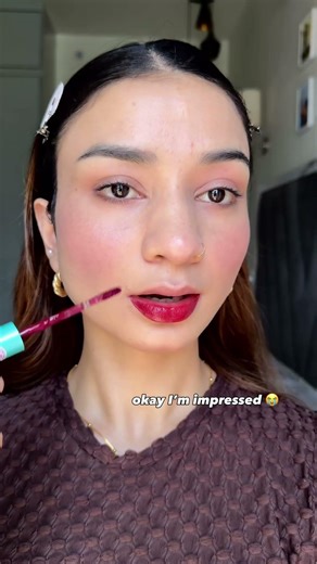 NYX IV Lip stain Dupe 😳| Makeup Revolution Kiss Drip water Lip tint - Berry splash 💫💜 #Glosstain
