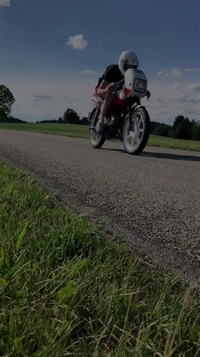 Fly by #mopedtuningisnotacrime #herculesprimagt #sachs506 #mofa #moped #80ccmathena #mvt @woifeee @Nigei💙🇩🇪 @Beta 🇩🇪🇮🇹 @@ms_agrar @Sigei @Sebastian @Konstiboychen @Kili.prmn @𝓢𝓱𝓫𝓴.𝓗𝓮𝓻𝓬𝓾𝓵𝓮𝓼 @_LeeveZz_ @Leon.vo.hearoa @Alex