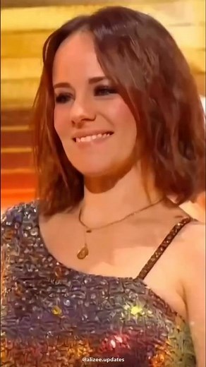 Alizee - Dance - Shorts Beatiful Moment Magic