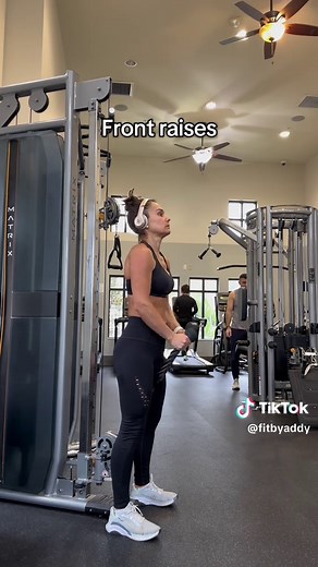 Cable Machine Abs Workout for a Stronger Core