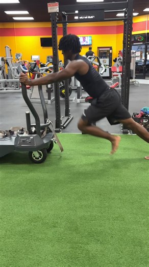 Tyler Nix on Instagram: "Leg day during season isn’t optional. It’s controlled strength. It’s tendon durability. It’s deceleration control. It’s power off the ground. It’s injury prevention. Most athletes avoid heavy lower body work once games start. That’s exactly why they break down late in the season. We train legs to: ✔ Maintain speed ✔ Protect knees and hamstrings ✔ Improve first-step explosiveness ✔ Stay strong when others fade If your athlete wants to get faster and stay healthy, this mat