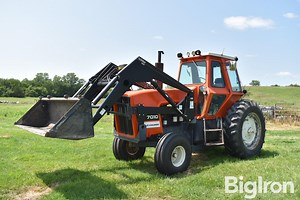 Allis-Chalmers 7010 2WD Tractor W/Loader | Agriculture