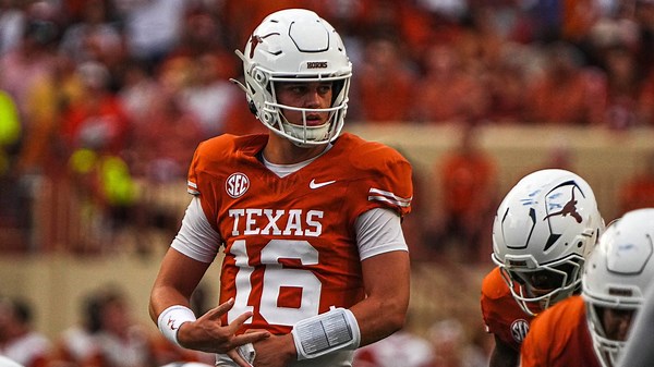 Exciting College Football Matchups & Predictions This Weekend