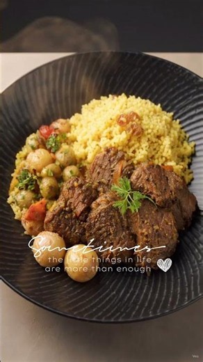 This Braised Beef Couscous Plate Looks Better Than Any Restaurant 😍🥩