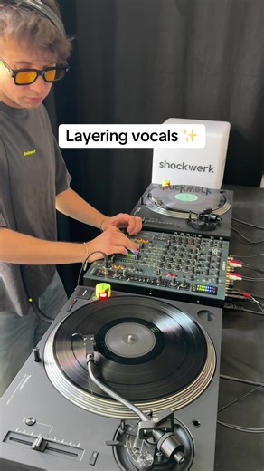 Mastering Vocal Layering Techniques in Electronic Music