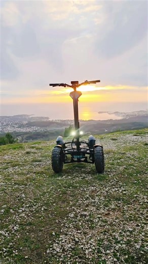 Mia Dynamics 4x4 eScooter: Off-Road Adventure Awaits