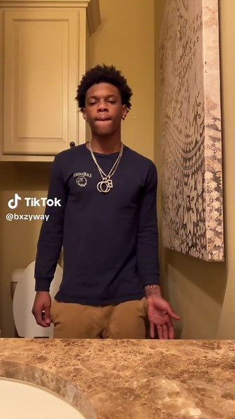 Exploring the Slowmo Trend: Walking in Slow Motion