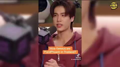 ‘ศลป ควรจะได้รับและมีมุเก็นส่วนตัวของตัวเอง นั้นเป็นสิ่งที่ ศลป ทุกคนพยายามจะสื่อออกมาตลอดให้ ฟค ได้รับรู้ ’และ ฟค ไทยก็แสดงออกด้วยการเคารพมุเก็นของ ศลป นั้นเสมอ จะมีแค่บางกลุ่มเท่านั้น ที่รู้สึกจะผิดจารีต กระทำในสิ่งที่ผิดแผกออกไป หรือไม่ นั้นก็ไม่ใช่ ฟค ชาวไทย พูดได้เลยว่าน้อยมากกว่าแต่ก่อนที่วิ่งตาม ศลป กันเหมือนว่าไม่มีอะไรทำในวันๆ นึง พอถูกจำได้ก็ทำเป็นโวยวาย หงุดหงิด โมโห จะเลิกติดตามมันทำให้ภาพลักษณ์ของการเป็น ฟค ดูไม่น่าให้เกียรติสักเท่าไหร่ เพราะงั้น ถ้าคุณเป็น ฟค เหมือนกัน และพอจะมีควา