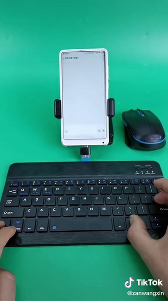 Transforming Your Mobile Phone into a Computer: Step-by-Step Guide
