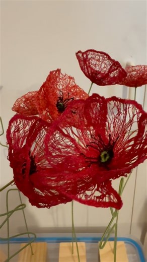 Jacqueline’s Thread Art🇨🇦 on Instagram: "Love creating thread poppies. Sold out at the NS Craft and Art Show. I’m wondering if I should create some more for the 40 Days of Fine Craft at the @centreforcraft. What do you think? 40 Days is open daily from 10 - 7 at the Centre for Craft Nova Scotia and Mary E. Black Gallery in Halifax. . . . . #freehandmachineembroidery #jacquelinesteudler #threadsculpture #poppies #40daysofcraft #craftns #threadflowers"