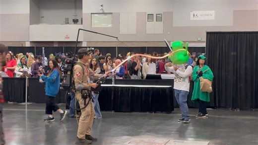 Incredible Ghostbusters Cosplay at Rose City Comic Con