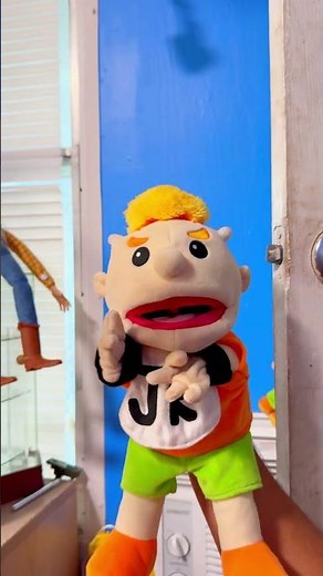 Junior and Chef Pee Pee Dance! #smlpuppets#sml#smljeffy #puppet#funny#smlpuppets