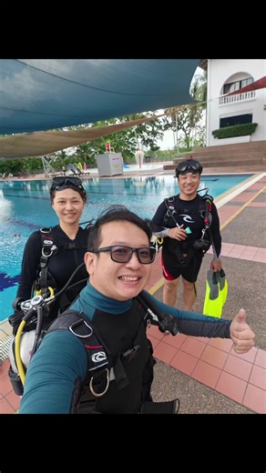 Back to diving after 8 years — is it possible? Today two divers came to us for a Refresher Session. They haven’t been diving for 8 years, so many of the basic skills felt a bit rusty. Things like: 🤿 Setting up and wearing the gear properly 🤿 Mask clearing 🤿 Regulator recovery & clearing 🤿 Buoyancy control 🤿 Basic dive safety procedures When you stay out of the water for too long, it’s normal to forget some of these skills. So today we spent time in the pool slowly going through the basics a