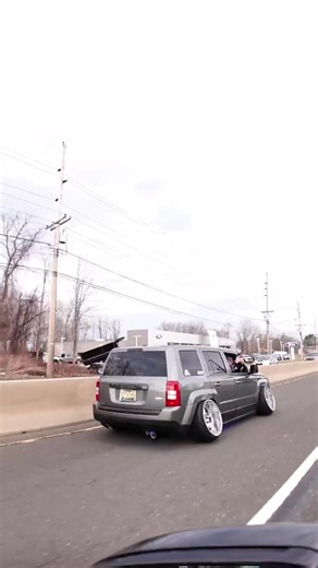 Damn my fenders are CLAPPED 📸 - @TheYachtClub #jeep | Jeep