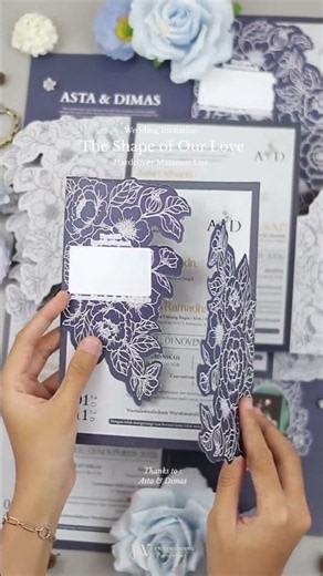 ✨ Undangan Softcover Trifold Cutting Flower✨