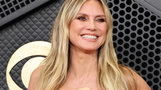 Klum stuns going ‘nude’ at the Grammys