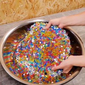 115K views · 173 reactions | Magical wood and epoxy table! | 5-Minute MAGIC | Facebook