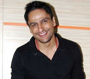 Parag Tyagi Age, Girlfriend, Wife, Family, Biography » StarsUnfolded