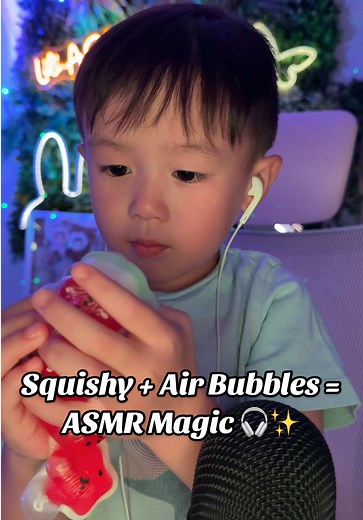Squishy Bubbles ASMR Experience for Kids 🎧✨