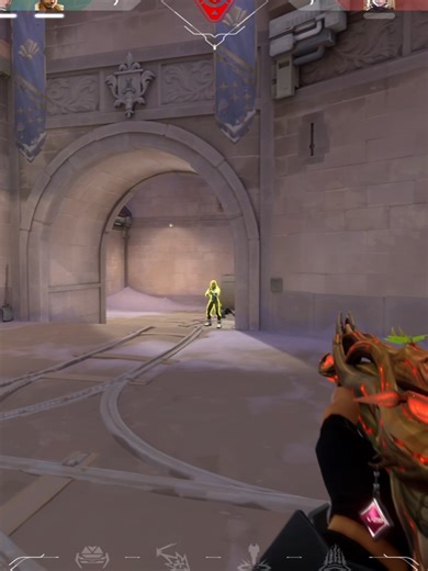 Locking Heads in Valorant: A Gameplay Showcase