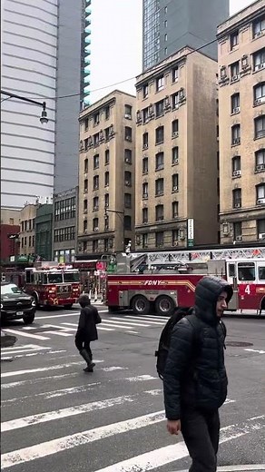FDNY Ladder 4 and Engine 54 Responding to a Major Emergency