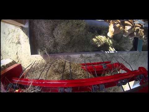 SILOFARMER Dérouleuse distributrice pailleuse à peignes