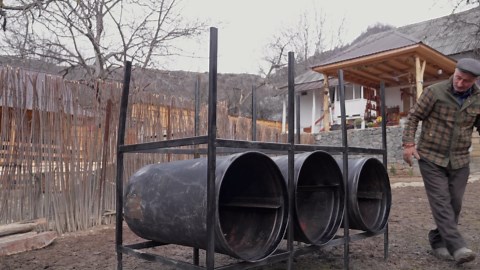 Turkish pide baked in barrels | Village style with smoky flavor