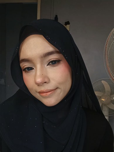 Makeup tutorial တင်ထားတယ်နော် - အလွယ်တကူ မိတ်ကပ်နည်း