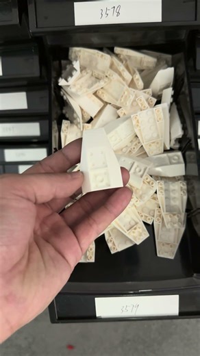 LEGO Part 43713 Wedge 6 x 4 Triple Inverted Curved