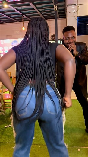 Faites les commentaires moi j’écris mon histoire 💡 J’étais à @elitecomplex01 🏨 #challenge #neil_cruz #justforfun #allerallerchallenge