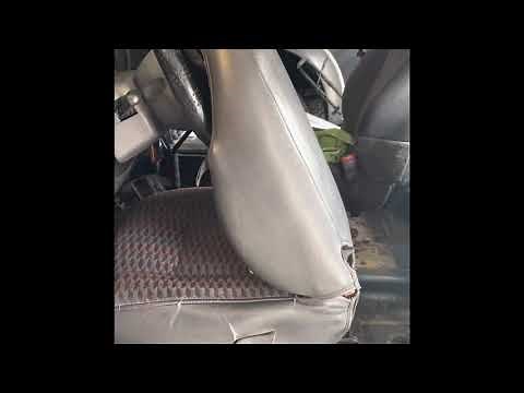 Jeep Wrangler TJ - Seat Removal