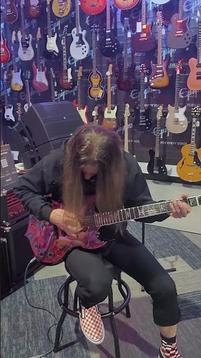 Richard's new Wylde Audio Blood Raven, a match forged in the fires of Metal