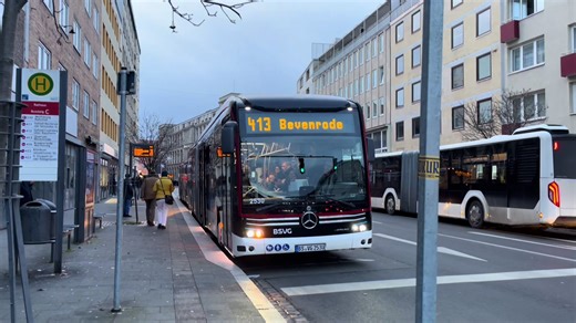 Linie 413 Bevenrode ———————————————— Mercedes Benz eCitaro G ———————————————— Busnummer: 2530 ———————————————— Wo: Rathaus/City Hall ———————————————— www.bsvg.net (Braunschweig) ———————————————— @busspottercelinaa ❤️🥹 @theyluv_celina ❤️🥹 @spotter.celina.hh ❤️🥹 ———————————————— Mit dabei: @Spotter_Bsvg.DB.Üstra ———————————————— #busspotten #viral #fyp #bsvg #glücklichvergeben❤️ ———————————————— @Spotter.2008 @Trainspotter885 @ÖPNVSPOTTINGBSNDS @Patricks.bahnwelt @Spotter_TV.Bhv🇹🇷🇪🇸🇳🇱 @tr