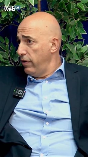 Politis News on Instagram: "Νέο επεισόδιο ΜΑΤΙΑ ΣΤΗΝ ΟΙΚΟΝΟΜΙΑ με την Γεωργία Χαννή: Ανδρέας Αθανασιάδης, ΣΑΕΚ: Νέες κινήσεις στην ασφαλιστική αγορά"