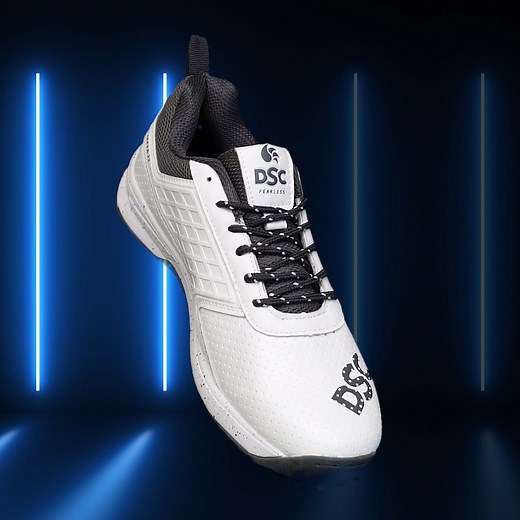 JAFFA 22 - Designed to conquer every pitch! 💪 #DSCFearless #JAFFA22 #Cricket #Shoes | DSC-Cricket