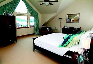 Ryan and Trista: room to grow