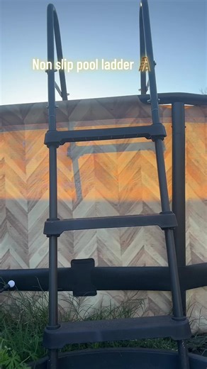 Please excuse my chickens 🐓 in the background lol 😂 this pool ladder is absolutely amazing it’s very durable it holds all weights without budging to get in and out of your pool! It’s made for all above ground pools! It has a non slip feature on the steps and doesn’t float in the water it’s actually secure unlike most pool ladders 🪜 highly recommend especially if you have your kids in and out the pool constantly all summer this is your safest bet! #swimmingpools #ladders #poolladder #abovegrou