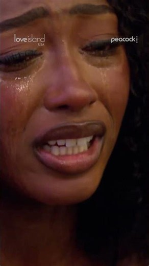 Melanie and Aniya found each other ❤️‍🩹 #LoveIslandUSA #LoveIsland #Aniyaharvey #Shorts