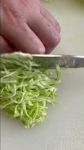 キャベツを千切りにする【付け合わせ】