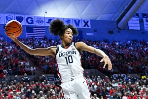 Top 5 landing spots for Qadence Samuels as UConn guard enters the transfer portal ft. Miami