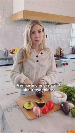 German mom rules: not too much sugar 🍩 & very limited screen time 👀