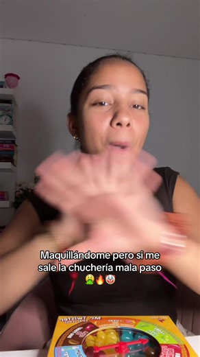 Desafío de Maquillaje con Chuches Asquerosas