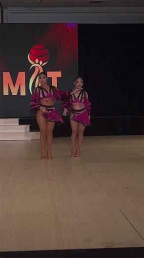 The Summit - Latin Dance Championship | Cuando el baile corre en la sangre 👯‍♀️💜 • | Instagram