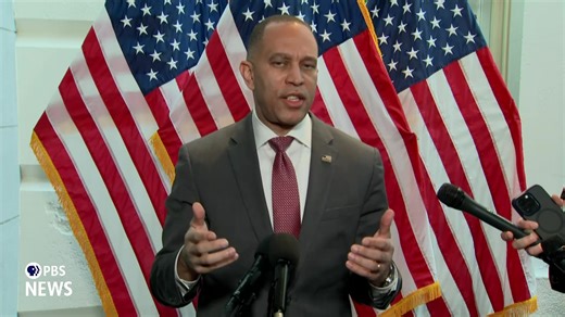 WATCH LIVE: Jeffries holds news conference as Trump administration arrests journalist Don Lemon | PBS NewsHour
